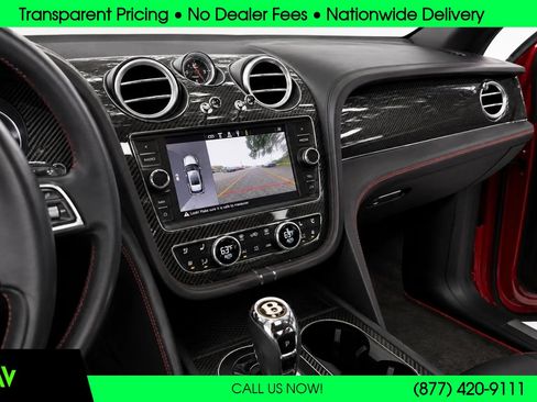 Used 2019 Bentley Bentayga AWD/4WD image 7