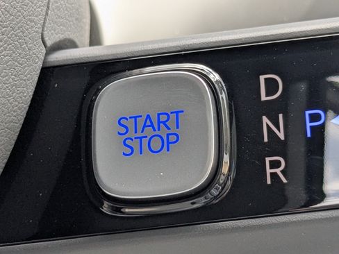 New 2026 Hyundai Ioniq 9 SE image 30