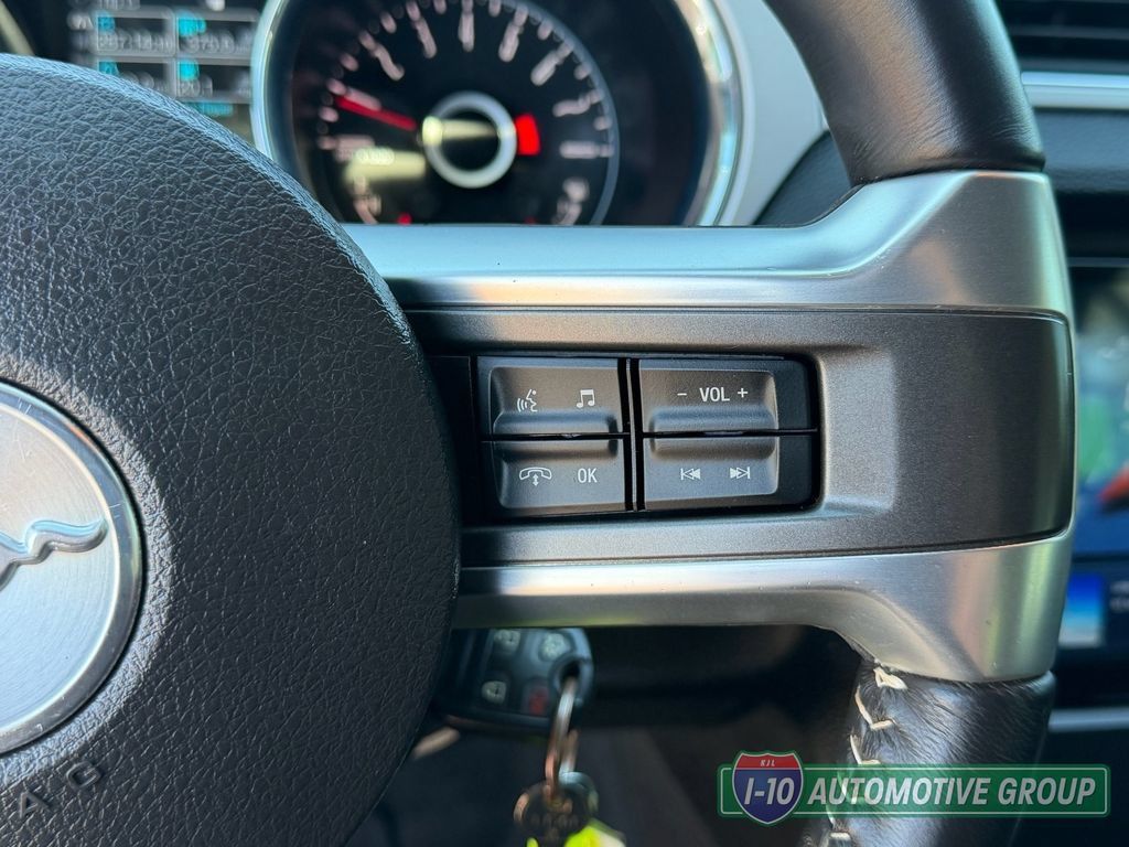 Used 2014 Ford Mustang GT Premium RWD image 35