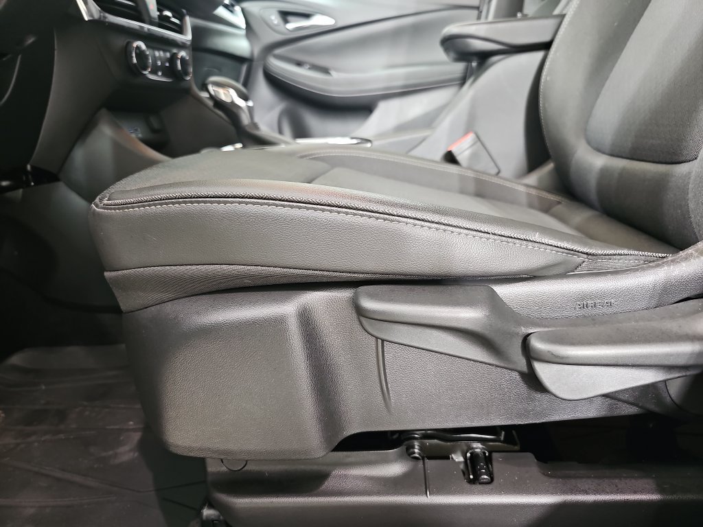 Used 2024 Buick Encore GX Preferred FWD image 34