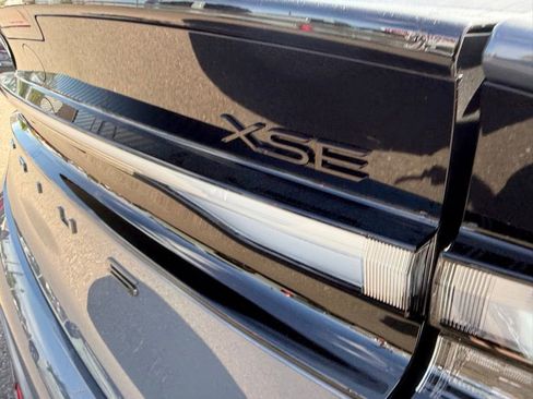 New 2026 Toyota Prius Plug-In Hybrid image 8