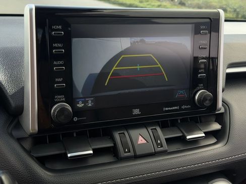 Certified 2021 Toyota RAV4 Limited AWD/4WD image 18