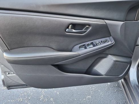 Used 2024 Nissan Sentra S FWD image 12