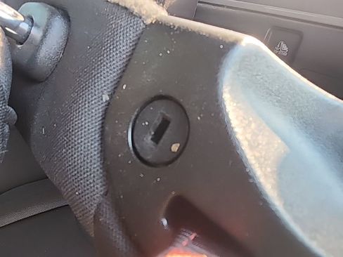 Used 2022 Jeep Gladiator Willys image 24