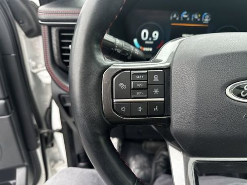 Certified 2023 Ford Expedition Limited image 28