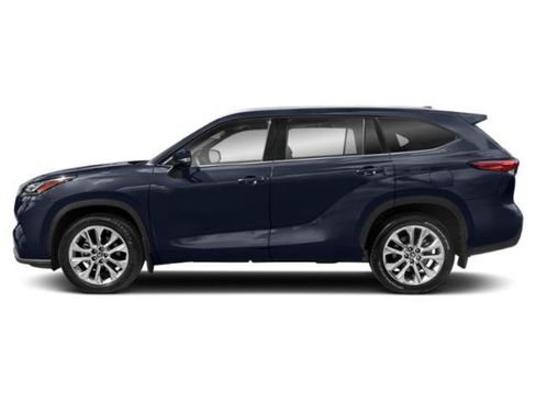 Used 2021 Toyota Highlander Limited AWD/4WD image 3