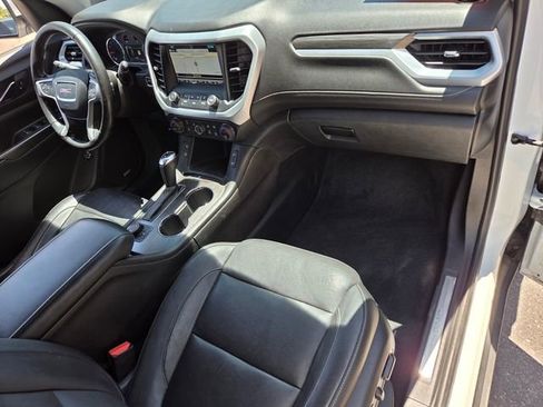 Certified 2019 GMC Acadia SLT AWD/4WD image 16