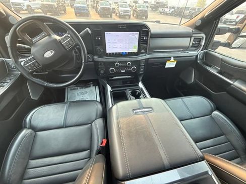 Used 2025 Ford F350 Platinum w/ Tremor Off-Road Package AWD/4WD image 9