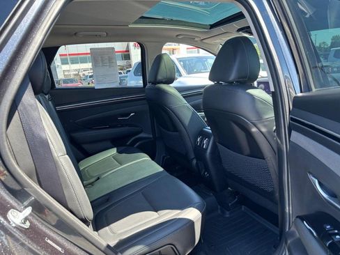 Used 2022 Hyundai Tucson Limited FWD image 10