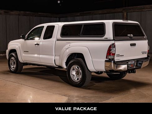 Used 2011 Toyota Tacoma PreRunner w/ SR5 Pkg #2 image 6