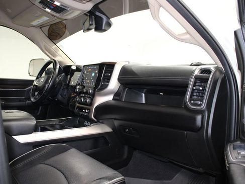 Used 2022 RAM 2500 Laramie image 30