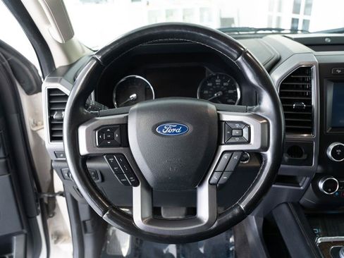 Used 2019 Ford Expedition Platinum AWD/4WD image 13