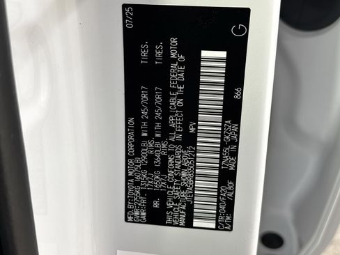 Used 2025 Toyota 4Runner SR5 image 34