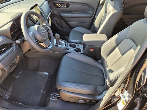 New 2025 Subaru Forester Limited image 3