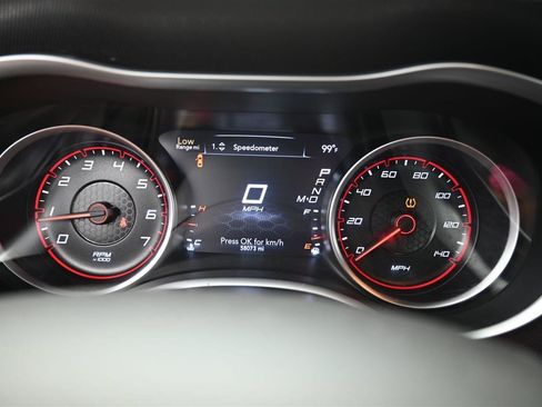 Used 2016 Dodge Charger SXT w/ AWD Plus Group image 12