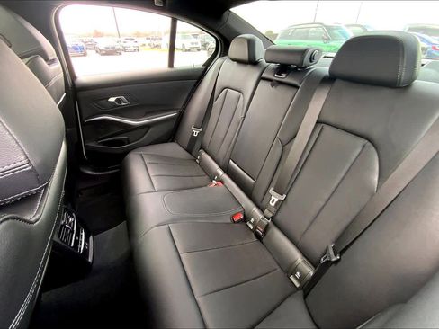 Used 2024 BMW 330i Sedan image 21