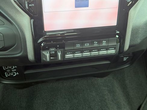 New 2026 RAM 2500 Tradesman AWD/4WD image 18