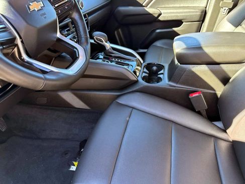 Used 2023 Chevrolet Colorado LT w/ LT Convenience Package III image 13