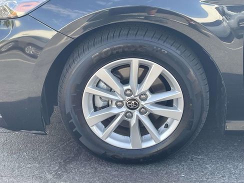 Used 2025 Toyota Camry LE image 27