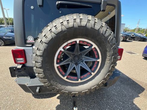 Used 2015 Jeep Wrangler Unlimited Sport w/ Quick Order Package 24S AWD/4WD image 14