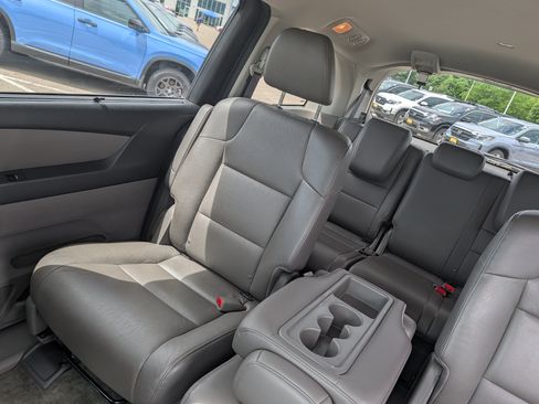 Used 2016 Honda Odyssey EX-L image 12