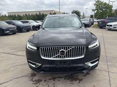 Used 2023 Volvo XC90 B6 Plus w/ Protection Package Premier image 2