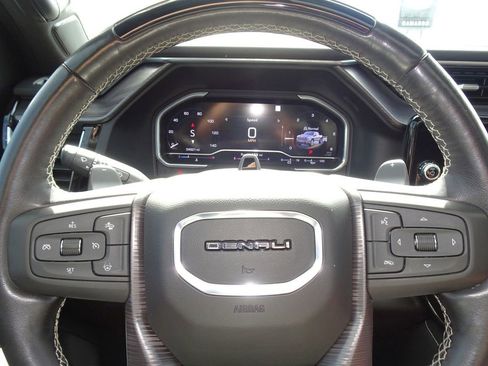 Used 2022 GMC Sierra 1500 Denali Ultimate image 22