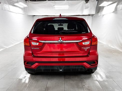 Used 2018 Mitsubishi Outlander Sport SE AWD/4WD image 5