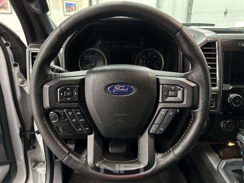 Used 2016 Ford F150 XLT w/ Equipment Group 302A Luxury AWD/4WD image 25
