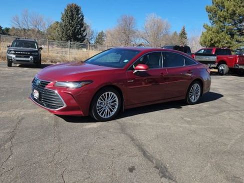 Used 2020 Toyota Avalon Limited w/ Advanced Safety Package image 3