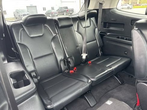 Used 2025 Kia Telluride S FWD image 10