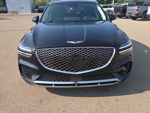 Used 2025 Genesis GV70 2.5T AWD/4WD image 11
