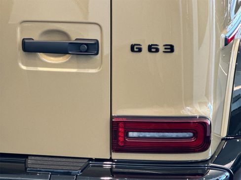 New 2025 Mercedes-Benz G 63 AMG 4MATIC image 32