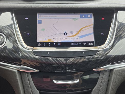 Used 2022 Cadillac XT6 Premium Luxury image 24