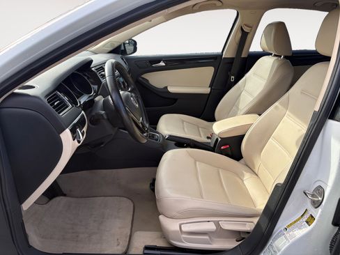 Used 2016 Volkswagen Jetta SEL w/ Lighting Package FWD image 21