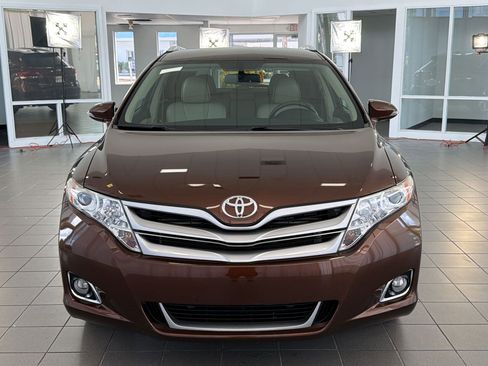 Used 2013 Toyota Venza XLE w/ Tow Prep Pkg AWD/4WD image 6