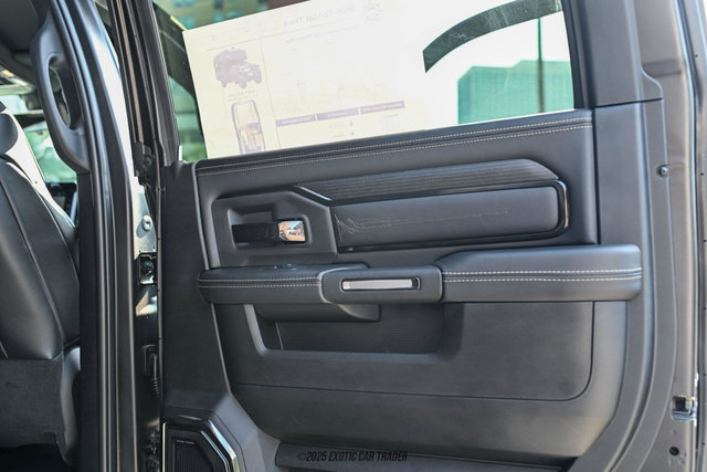 Used 2024 RAM 5500 4x4 Crew Cab image 93
