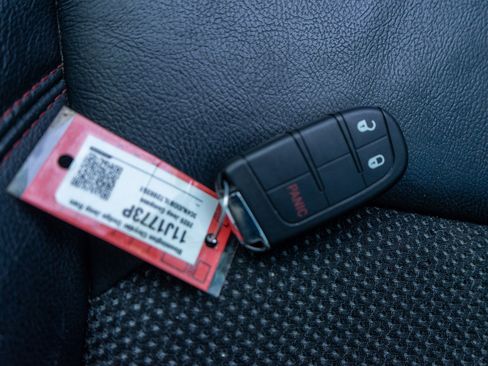 Used 2020 Jeep Compass Trailhawk image 27