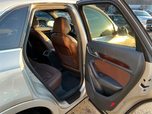 Used 2017 Audi Q3 2.0T Premium Plus image 35