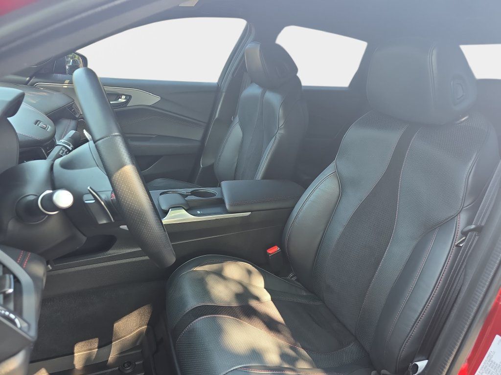 Used 2025 Acura TLX w/ A-SPEC Package AWD/4WD image 17