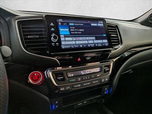 Used 2025 Honda Ridgeline Black Edition image 19