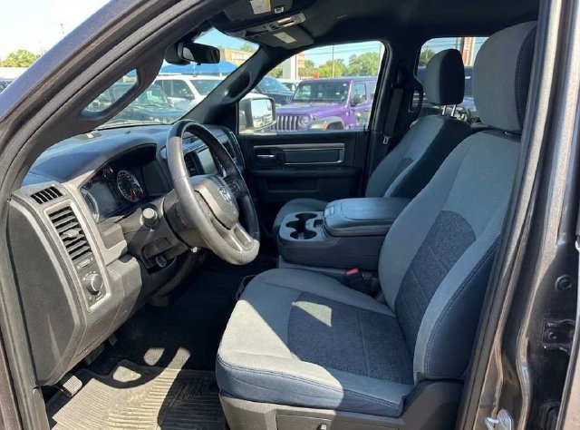 Used 2023 RAM 1500 Lone Star RWD image 9