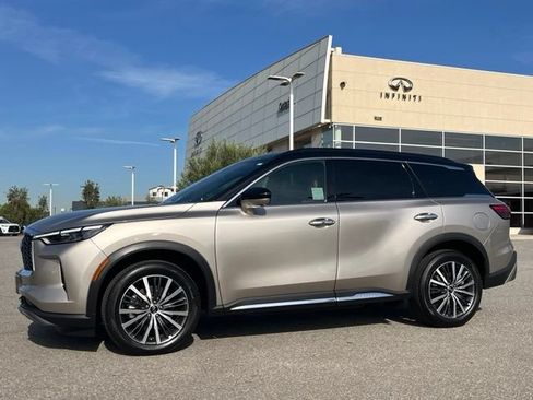 Certified 2023 INFINITI QX60 Autograph AWD/4WD image 2