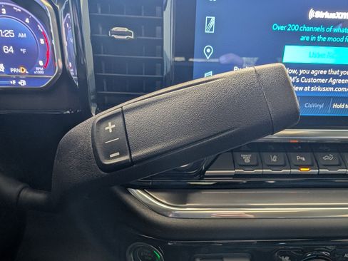 Used 2025 Chevrolet Silverado 2500 High Country w/ High Country Premium Package image 32