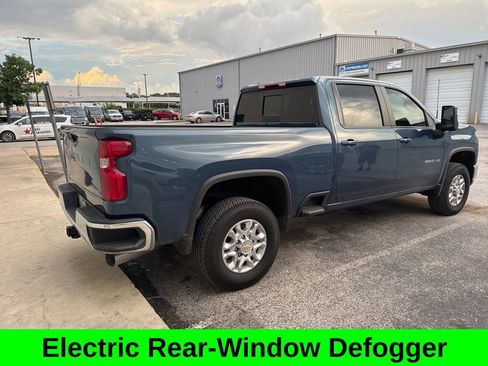 Used 2026 Chevrolet Silverado 2500 LT AWD/4WD image 9