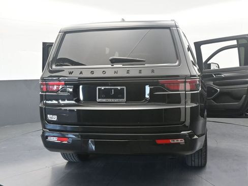 Used 2022 Jeep Wagoneer Series II image 78