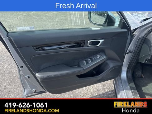 Used 2024 Honda Civic EX-L image 13