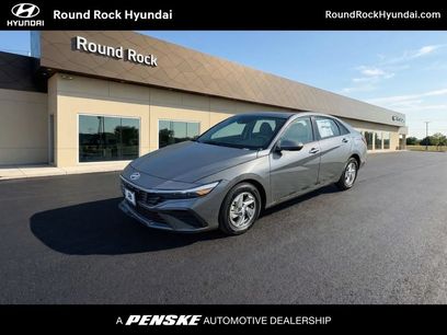 New 2026 Hyundai Elantra SE w/ Cargo Package