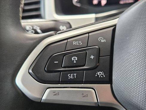 Used 2022 Volkswagen Atlas SEL AWD/4WD image 23
