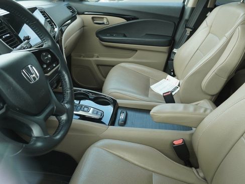 Used 2020 Honda Pilot Elite image 8